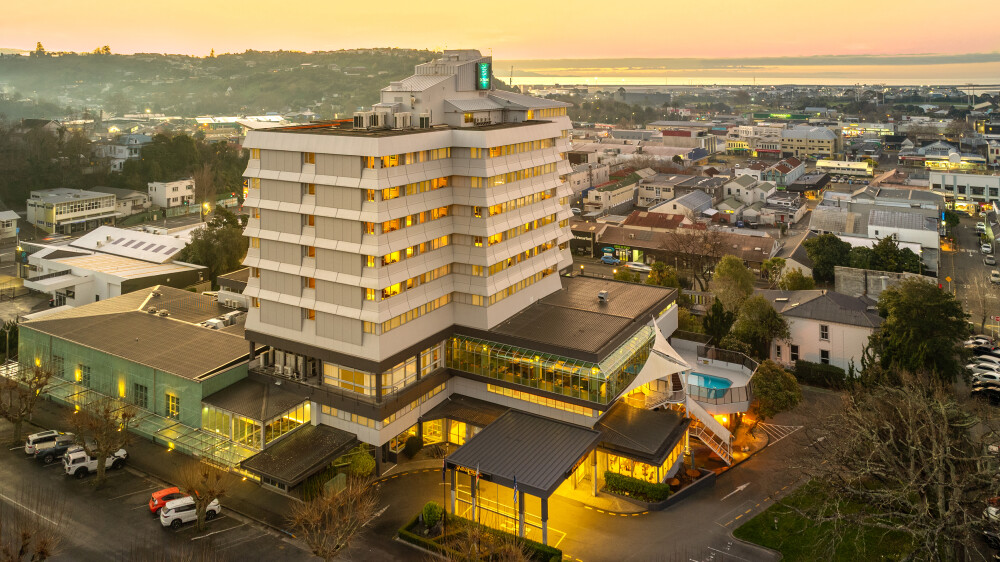 Rutherford Hotel NelsonWFM12